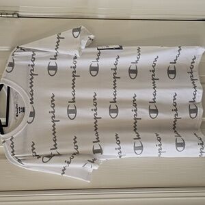 CHAMPION BRAND SIGNATURE BOY'S WHITE SHORT SLEEVE TEE-SHIRT SIZE XL 18-20